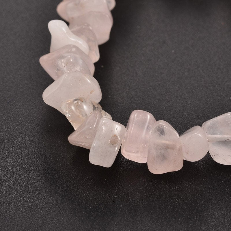 Natural pale pink rose quartz chip stretch elastic bracelet, inner diameter approximately 4.5cm