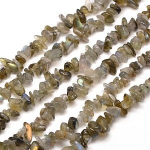 Approx 230 labradorite chips beads, 5~8x5~8mm, drilled with 1mm hole (approx), strand approximately 31.5 inches