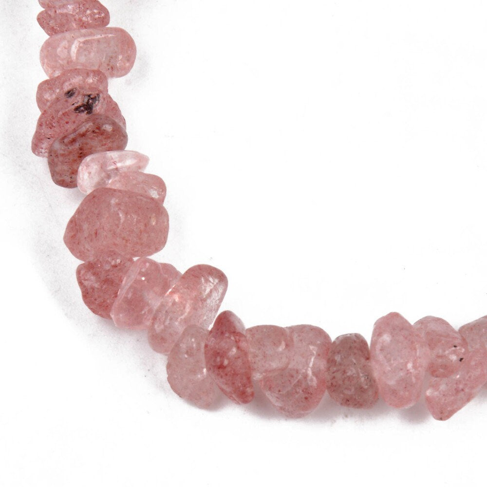 Natural pink strawberry quartz chip stretch elastic bracelet, inner diameter approximately 4.5cm