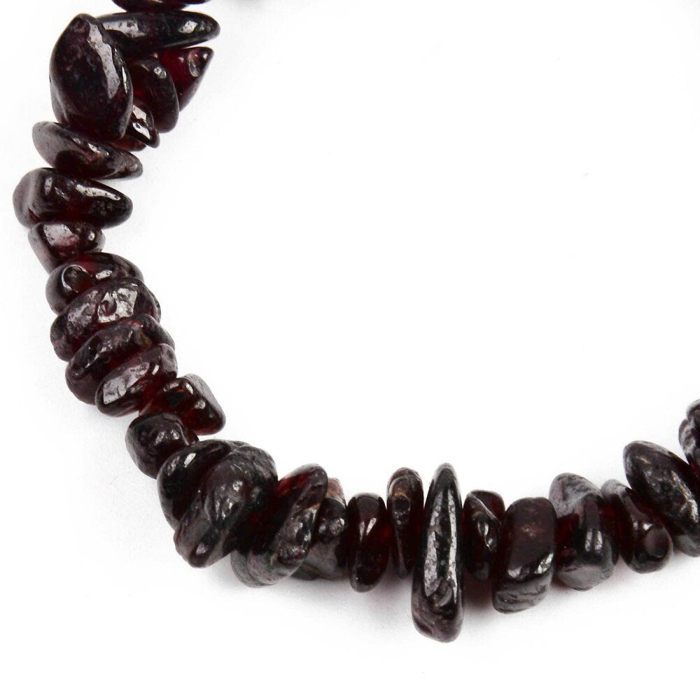Natural polished dark red garnet chip stretch elastic bracelet inner diameter approx 4.5cm